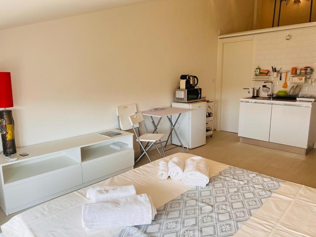 La Casita Apartment Cagliari Ngoại thất bức ảnh